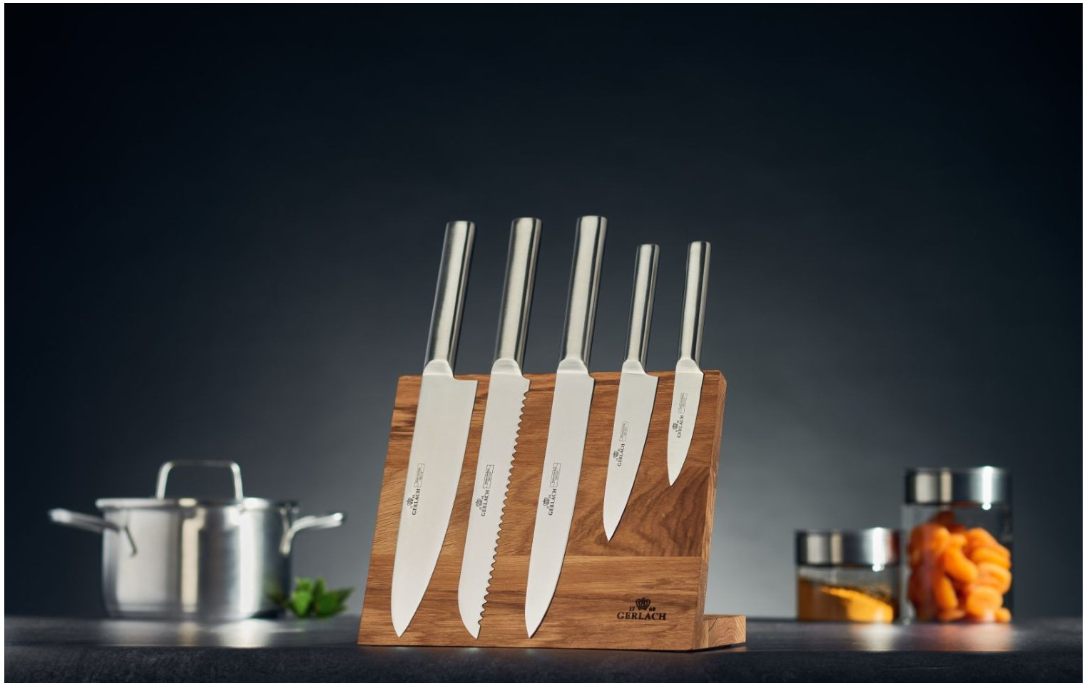 Zestaw noży z deską magnetyczną Ambiente Magnetic