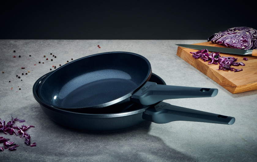 Patelnia MONOLIT 24cm z powłoką ceramiczną
