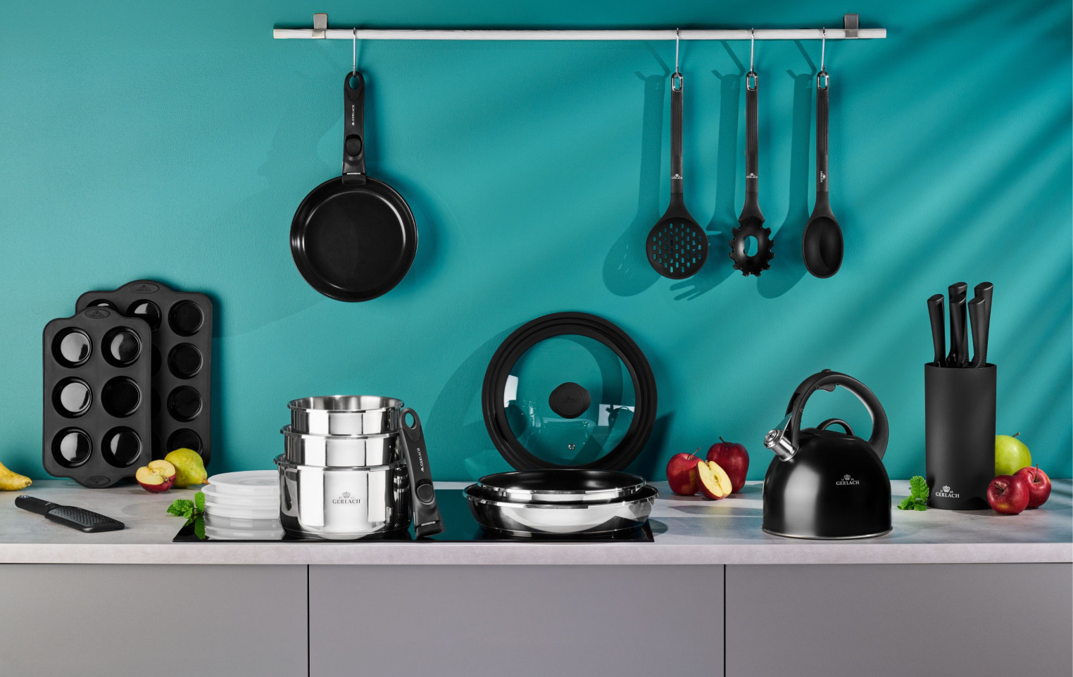 Zestaw form silikonowych do pieczenia 6 el. SMART BLACK