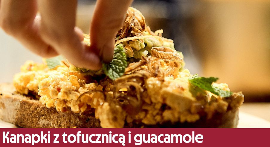 Kanapki z tofucznicą i guacamole – lekko ostre i pyszne!